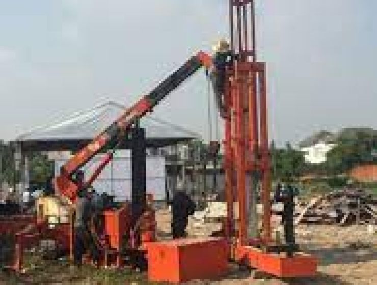 Giá Ép Cọc Bê Tông Móng Nhà 2025