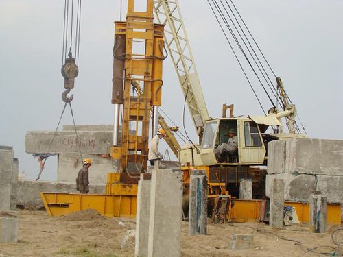 thi công cọc bê tông 250x250